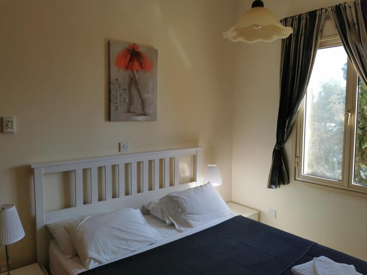 Aphrodite Gardens Apartment Paphos Ngoại thất bức ảnh